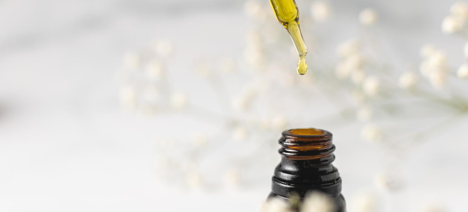 CBD dropper
